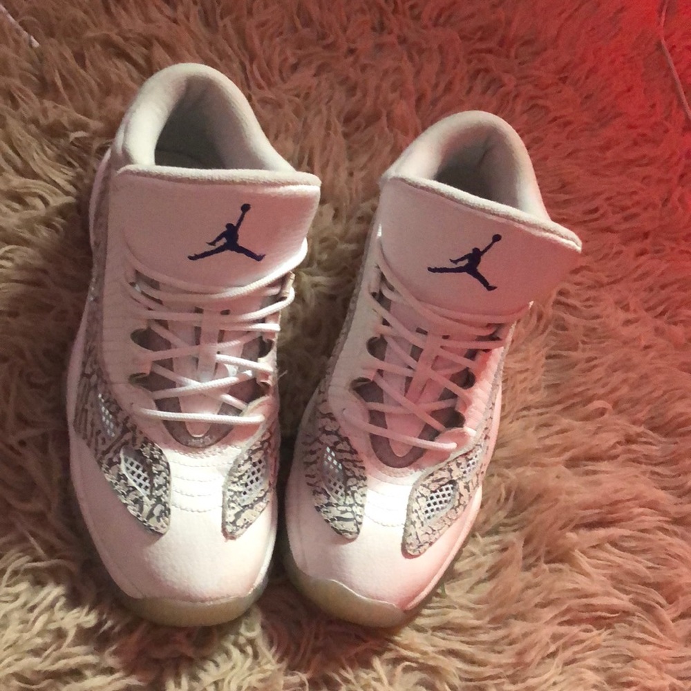 Air Jordan 11 Retro Low “COBALT”